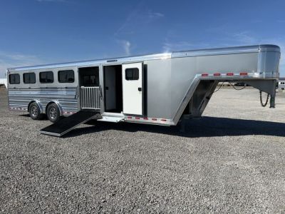 New 2027 Cimarron Showstar 317 Gooseneck Pen System