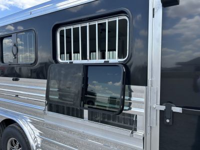 New 2026 Cimarron Showstar 319 Gooseneck Pen System
