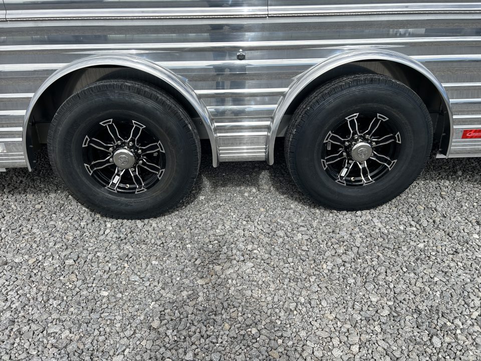 New 2027 Cimarron Showstar 570