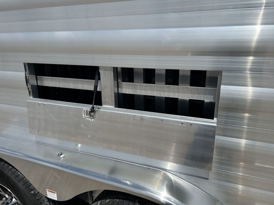 New 2026 Bar-M 6-pen 579 Bumperpull Pen System