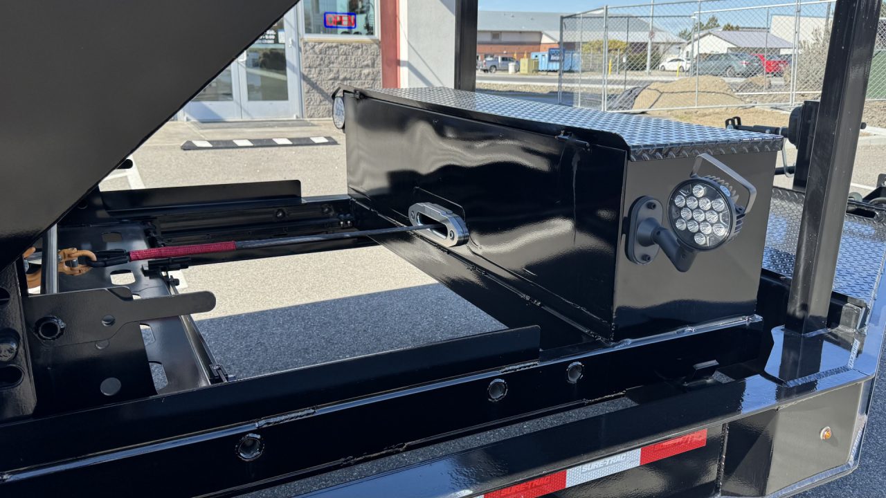 New 2026 Sure-Trac 16' 15.4K BP Roll Off Carrier Chassis