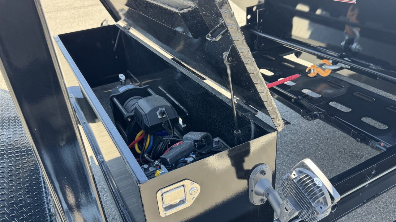 New 2026 Sure-Trac 16' 15.4K BP Roll Off Carrier Chassis