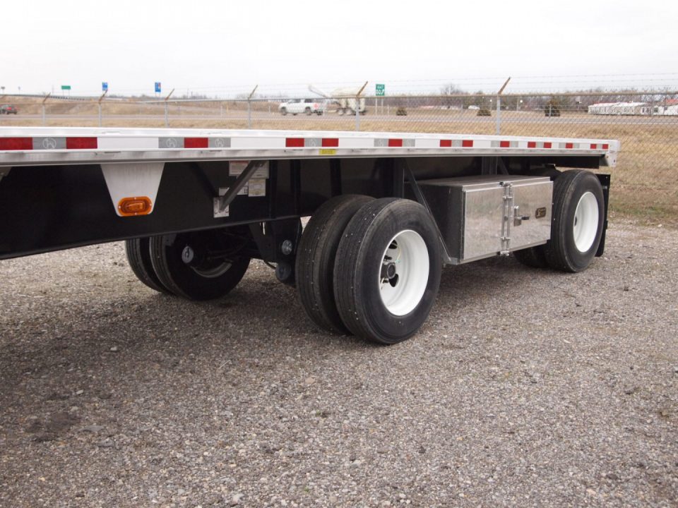 Equipment Flatbed Trailer photo 3
