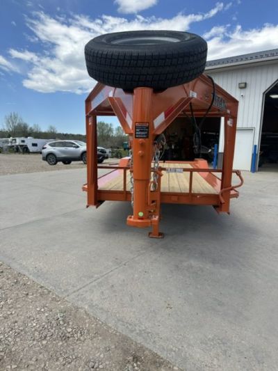 New 2026 Titan Lo Glide 23' Flatbed