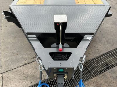 New Diamond C 22' Hydraulic Dampening Tilt (HDT 210)