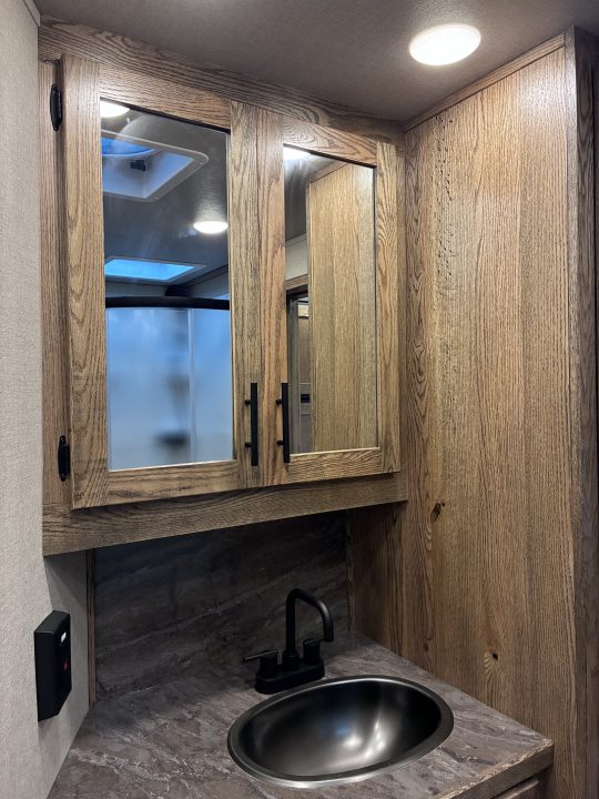 New 2027 Lakota 3H 13' LQ with Outdoor Kitchen Horse Trailer