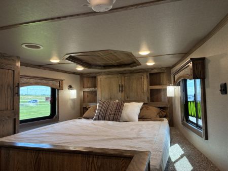 New 2027 Lakota 3H 13' LQ with Outdoor Kitchen Horse Trailer
