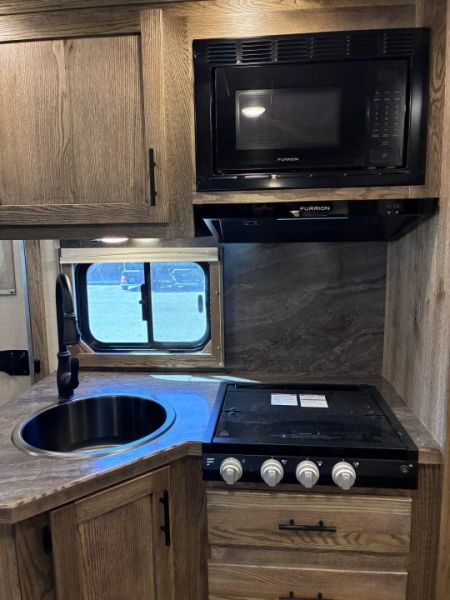 New 2027 Lakota 3H 13' LQ with Outdoor Kitchen Horse Trailer
