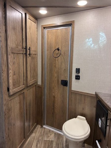 New 2027 Lakota 3H 13' LQ with Outdoor Kitchen Horse Trailer