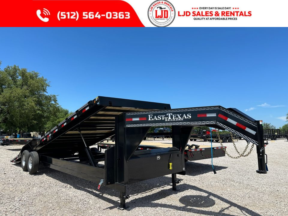 New 2027 East Texas - 26' Drive Over Fender Power Tilt Gooseneck Trailer