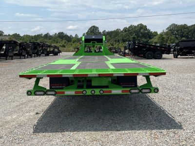 New 2027 MAXXD Hydraulic Dovetail Gooseneck Trailer | 34' x 102' 30K GVWR