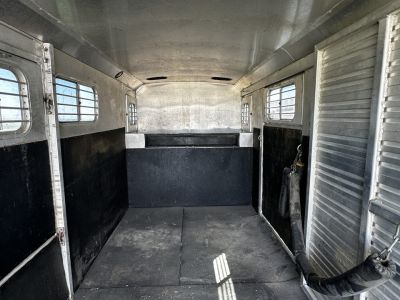 Used 2000 4-Star Trailers 2H Custom Stock Stalls BP Horse Trailer