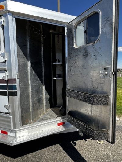 Used 2000 4-Star Trailers 2H Custom Stock Stalls BP Horse Trailer