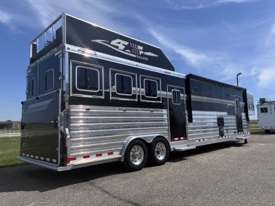 Used 2020 4-Star Trailers 3H 14'LQ with Mid-Tack/Mudroom Horse Trailer