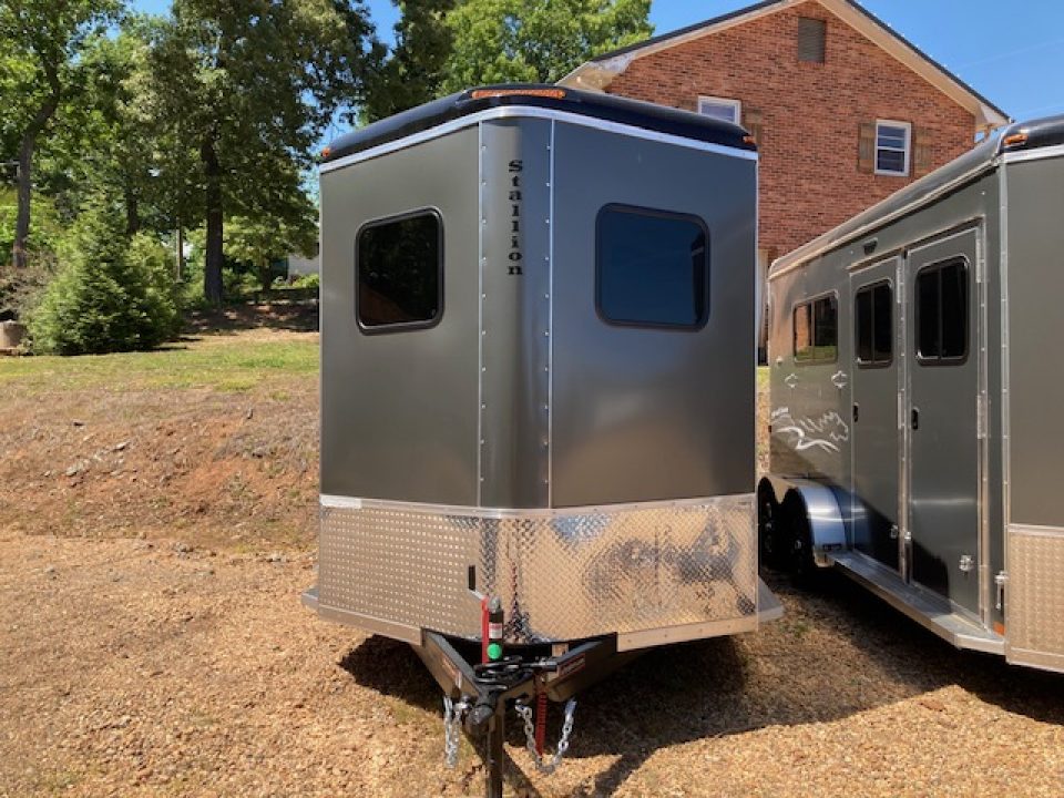 New 2027 Homesteader Trailer 214FB Horse Trailer
