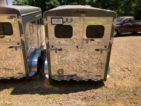 New 2027 Homesteader Trailer 214FB Horse Trailer