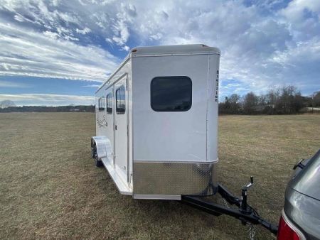 New 2027 Homesteader Trailer 214FB Horse Trailer