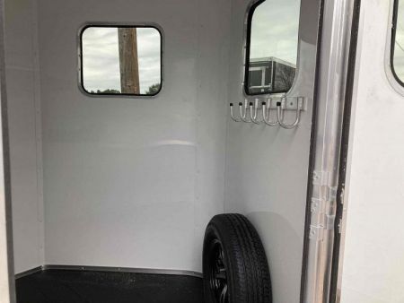 New 2027 Homesteader Trailer 214FB Horse Trailer