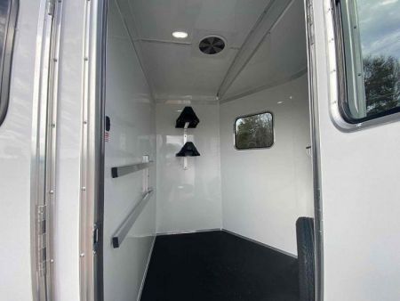 New 2027 Homesteader Trailer 214FB Horse Trailer