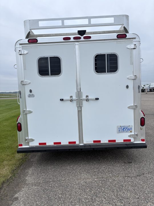 Used 2004 4-Star Trailers 3H 10'LQ Horse Trailer
