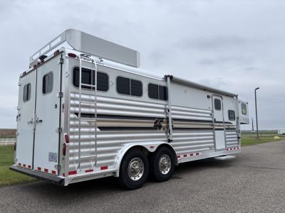 Used 2004 4-Star Trailers 3H 10'LQ Horse Trailer