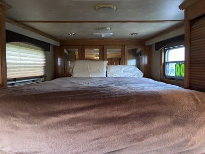 Used 2004 4-Star Trailers 3H 10'LQ Horse Trailer