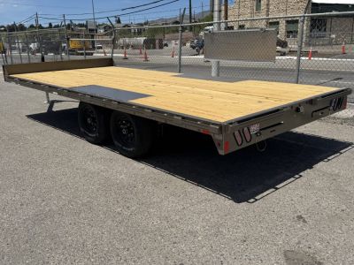 New 2026 Diamond C GDD 102"x18' - 10K Deckover Equipment Trailer