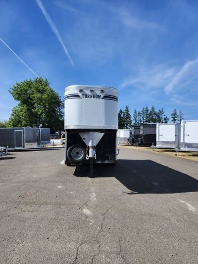 Used 2000 Turnbow 2H GN Slant Horse Trailer