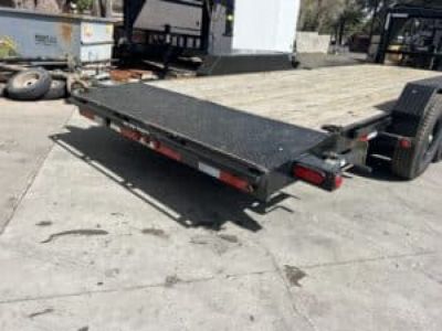 New 2026 Top Hat Trailers 83X22 GN EH14K Equipment Trailer