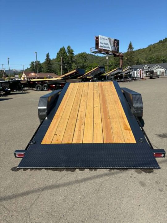 New SALE! SPLIT-TILT 2026 Diamond C Trailers HDT307 82X22 Equipment TRIPLE AXLE 24000 GVWR METALLIC GRAY
