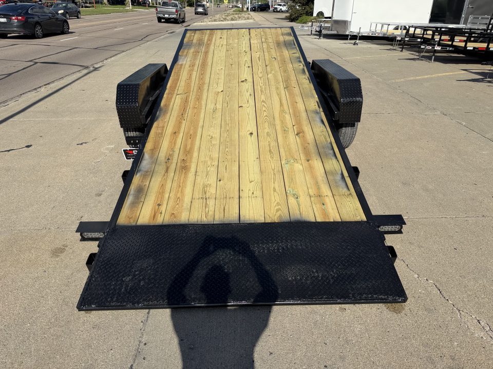 New 2027 Stag Trailers 22' 14K HD Tilt Equipment Trailer