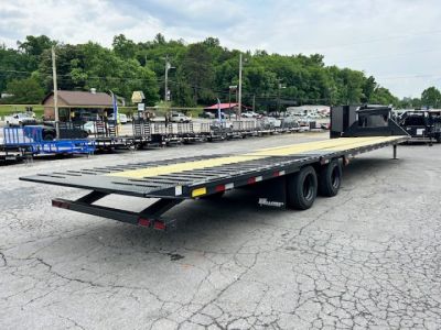 New HillCrest Gooseneck 28+12 Auto Latching Hydraulic Dovetail- 25.9K