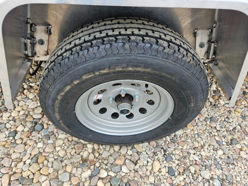 6×12 Utility Trailer photo 7