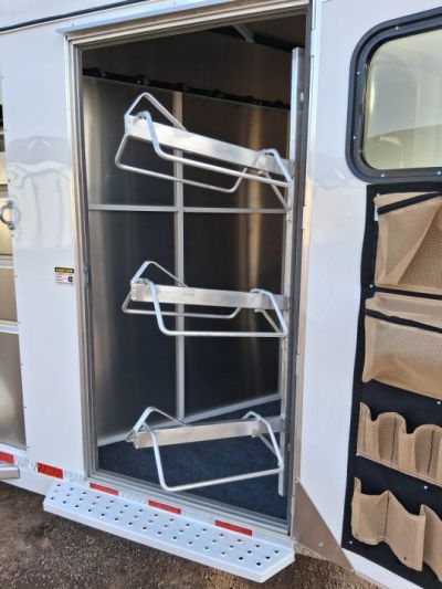 New 2026 Maverick Trailers MAVERICK 3H HS BP Horse Trailer