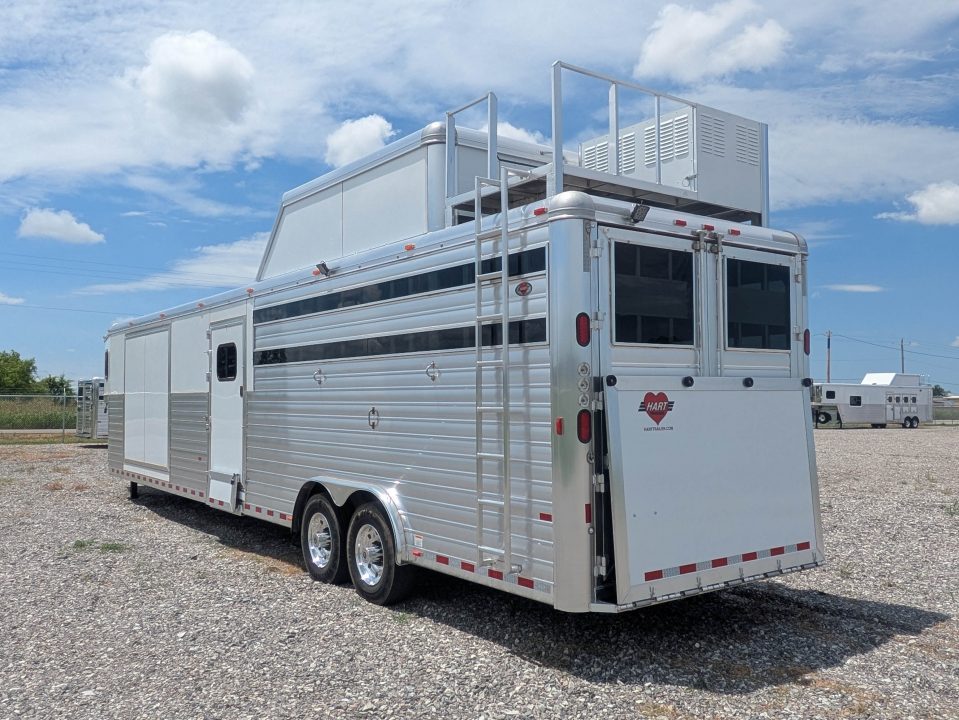 New 2027 Hart Trailer L24G LQ Horse Trailer