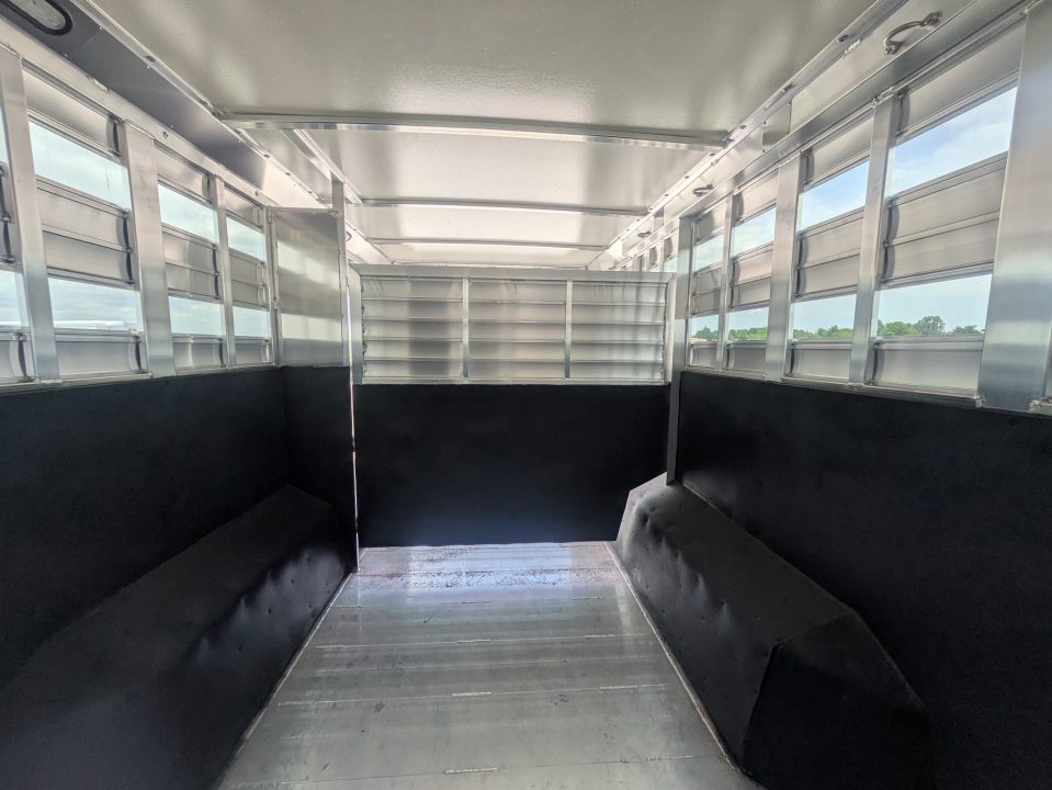 New 2027 Hart Trailer L24G LQ Horse Trailer