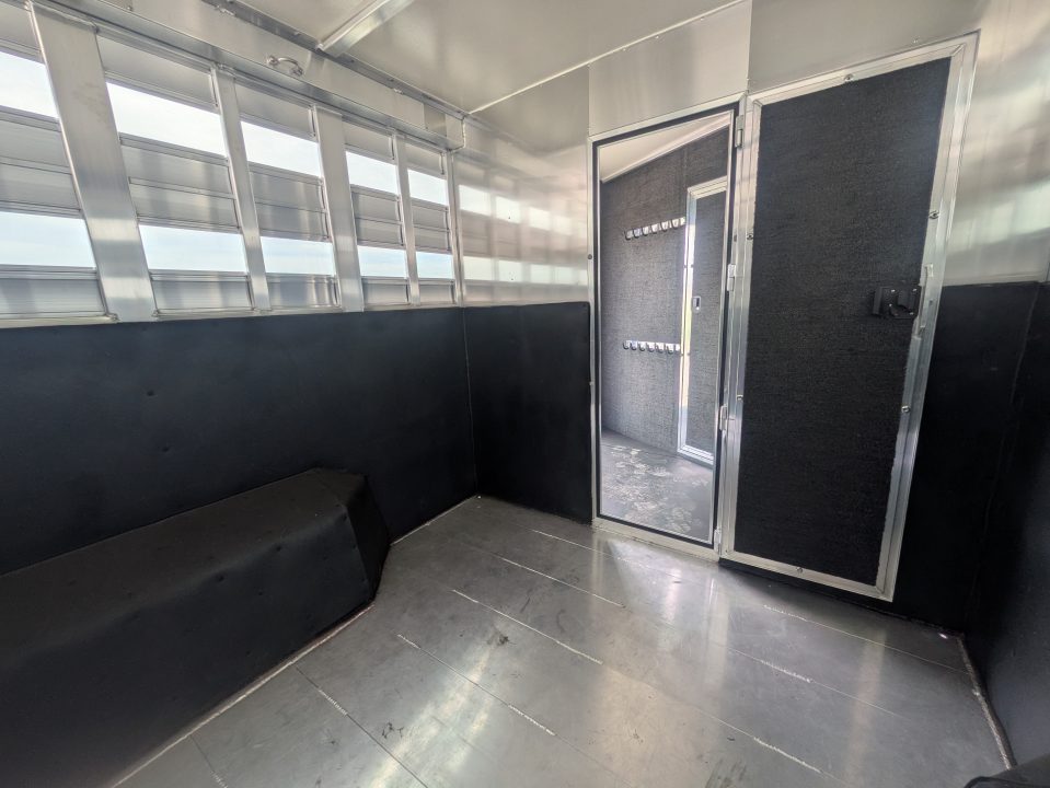 New 2027 Hart Trailer L24G LQ Horse Trailer