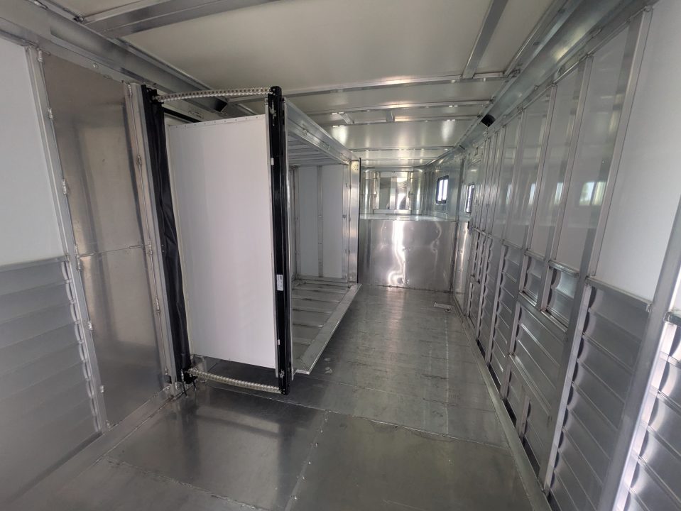 New 2027 Hart Trailer L24G LQ Horse Trailer