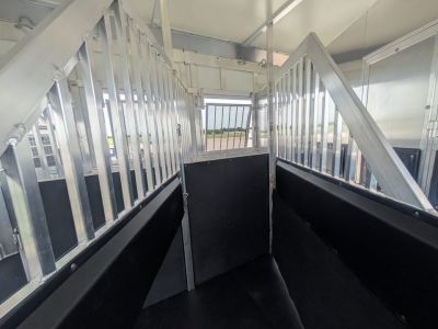 New 2026 Hart Trailer T4HG 14' LQ Horse Trailer