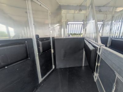New 2026 Hart Trailer T4HG 14' LQ Horse Trailer