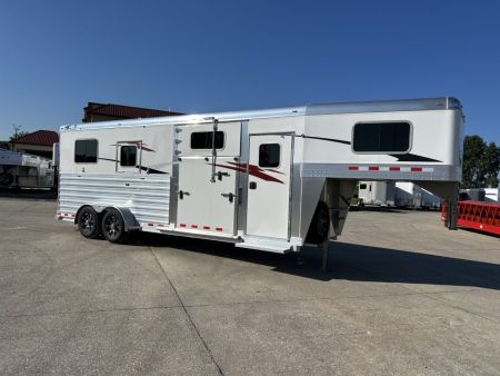 New 2026 4-Star Trailers 2+1 Horse Trailer