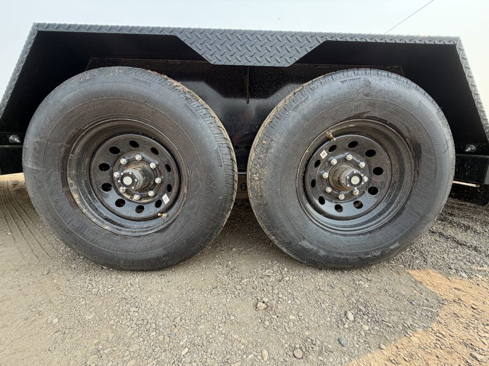 New 2026 Southland 7x22 16/6 16k Split Deck Tilt Trailer