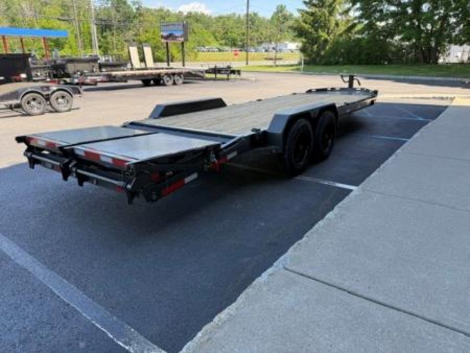 New 2027 MAXX-D EHX8322 Equipment Trailer