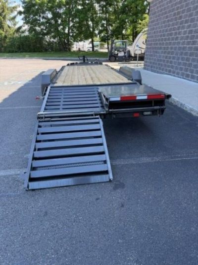 New 2027 MAXX-D EHX8322 Equipment Trailer