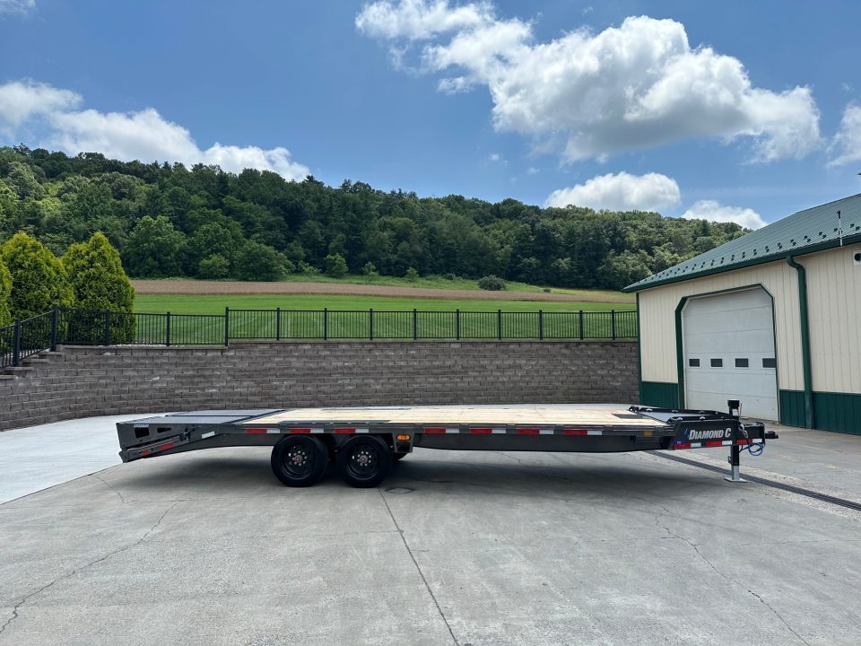 New 2027 Diamond C Trailers DEC210 Equipment Trailer