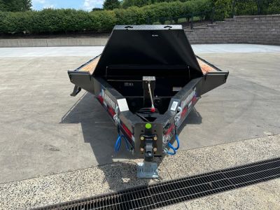 New 2027 Diamond C Trailers DEC210 Equipment Trailer