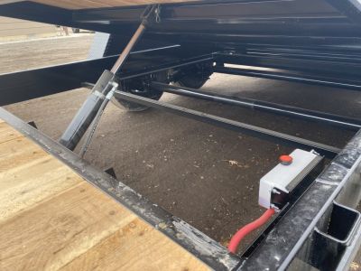 New 2026 Southland 7x22 16/6 16k Split Deck Tilt Equipment Trailer