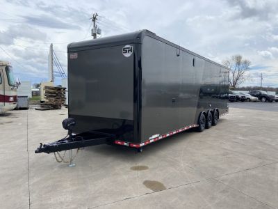 New United USH-8.532 Racing Trailer w/ Bath Pkg