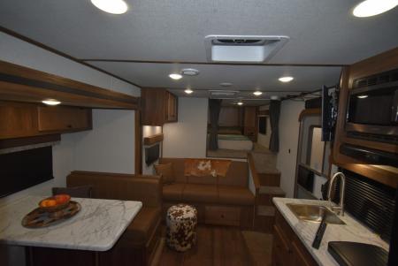 New 2027 Bison Trailers Trailhand 81316 Horse Trailer