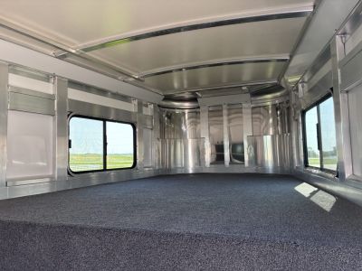 New 2027 Cimarron Trailers 2H Straight Load Gooseneck Horse Trailer